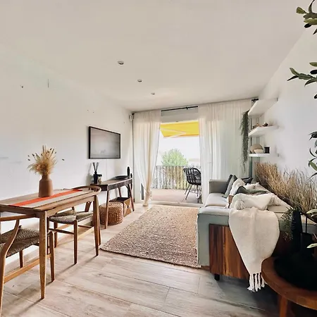 Apartamento The Golden Oak In Calella Centre - 100m From